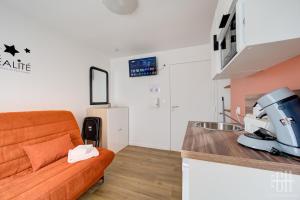 Appartements Jupiter - Proche A10 - 2V - Parking : photos des chambres