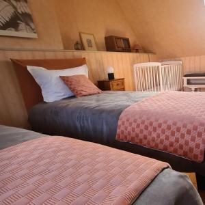Maisons de vacances gite au jardin de grand-pere : photos des chambres