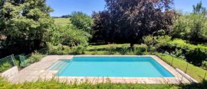 Maisons de vacances Spacious Character House with Pool Sleeps 11 Peace & Nature : photos des chambres