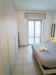 Portello Flat with Balcony