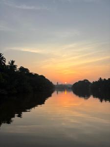 Oshans Home - Guest House - Polhena