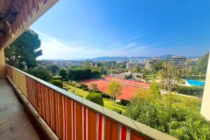 JUAN LES PINS - 4 people - swimming pool - tennis