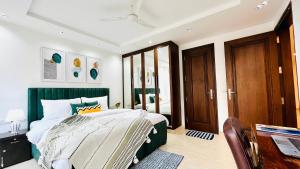 Olive Service Apartments Safdarjung Enclave