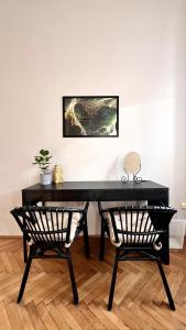 Cozy flat for 4-6 people, Andrassy str -Oktogon area