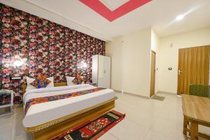 FabHotel Sizzling Resort & Adventure - Nr Main market