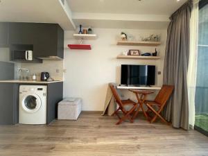 Perfect sea view studio