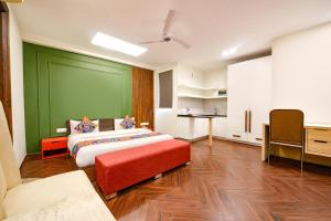 FabHotel Micasa Near Leisure Valley Park - Iffco Chowk