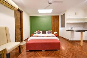 FabHotel Micasa Near Leisure Valley Park - Iffco Chowk