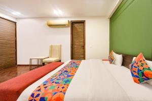 FabHotel Micasa Near Leisure Valley Park - Iffco Chowk