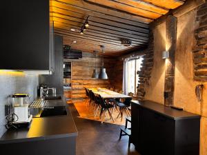 Rukan Villa Kelotar (Mountain view)