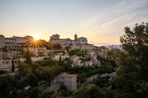 Maisons de vacances Maison de charme avec piscine a Gordes : photos des chambres