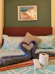 Hawaiian 100-inch Home Cinema Across Ayala Malls Serin Tagaytay