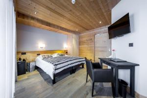 Hotels Logis Hotel Gai Soleil : photos des chambres