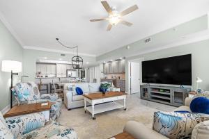 Phoenix Gulf Towers 2207 condo