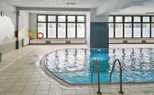 Warsaw Concierge Metro Wilanowska Gym & Pool