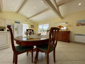 Maison 4 pièces 7 couchages Saint Denis dOléron SDO000-076