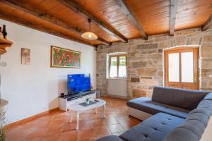 Vila Rimanici, a wonderful and sunny pet friendly villa