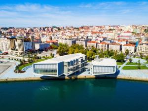 Apartamentos Santander Centro 3000