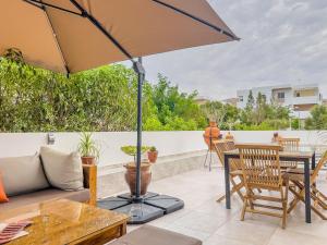 Secure Luxury Apartment With Swimming Pools - 3hvězdičkové hotely ve městě Imi Ouaddar