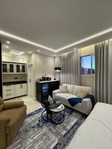 ALQIRAWAN Studio استديو مودرن حي القيروان