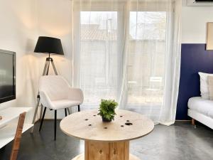 Appartements L-Azura - Proche Gare - Parking & Exterieur Prive : photos des chambres