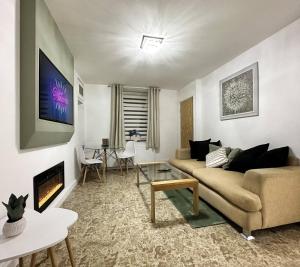 Fabulous Fiery Flat W Body Shower - Tylorstown