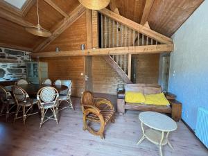 Maisons de vacances Gite des Trioules pour 8 personnes : photos des chambres