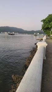 Confortável apartamento perto de praias - Bertioga