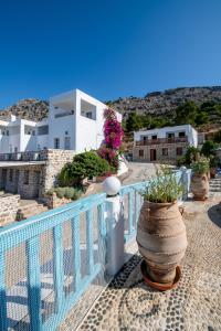 Ageri & Tritonis Luxury Apartments