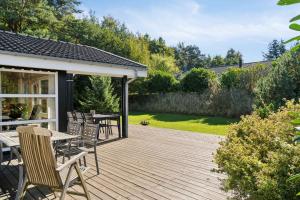 Excellent Cottage With Sauna And Spa, 10 Persons