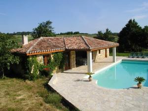 Villas Domaine du Bile - Piscine et Jacuzzi prives : photos des chambres