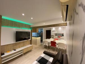 Conforto à Beira-Mar no Condomínio Barra Bali - Destino 327