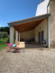 Maisons de vacances F5 house with private pool in Chateaurenard : photos des chambres