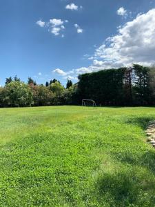 Maisons de vacances F5 house with private pool in Chateaurenard : photos des chambres