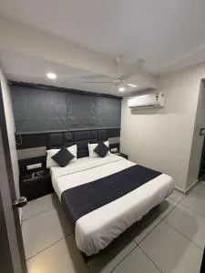 Hotel Sunview - Watuwa