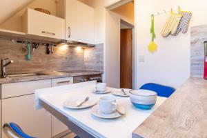 Gästehaus Nordlicht – Wohnung 03 Moderne Fewo in Strandnähe