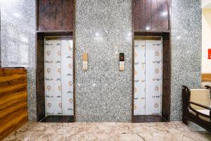 FabHotel 7 Square - Nr BKC