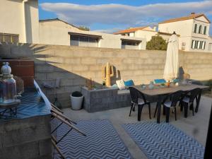 Villas Magnifique Villa piscine privee jacuzzi : photos des chambres