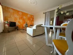 Janamaev Residence - Ebé