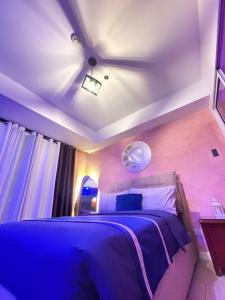 Azure Urban Resort Residences - Staycationary Miami 1710