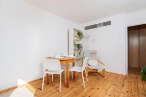 The Orange Oasis Mokotow