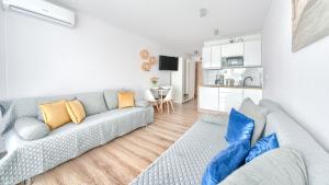 Mare Dziwnówek, Sun & Snow