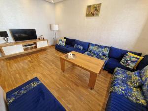 Elégant 3 pieces salon pour famille à 3 min de Hay riad Rabat