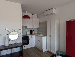 Sol-y-Days Murènes, Grand studio confortable avec parking, proche du centre ville et de la plage