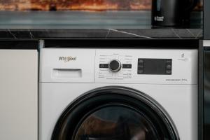 Przytulne Studio Very Berry w Centrum Poznania by Noclegi Renters