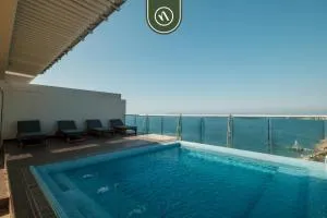 Oceanview 3 BR Penthouse with Private Terrace - BBQ - Puerto Vallarta