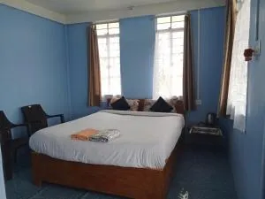 N D Phisha Homestay - Mawsynrām