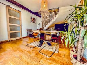Appartements Luxurious century-old house with modern decor : photos des chambres