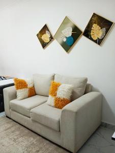 SmartHomes B1309 Studio