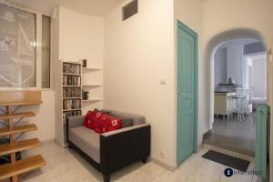 Apartment 10 minutes walk from Monaco